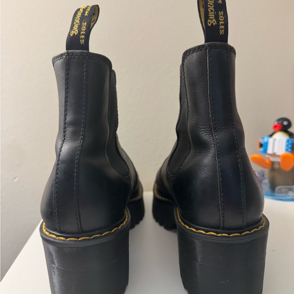 Dr. Martens Rometty Wyoming Leather Platform Chelsea Boots Size 9 - Picture 2 of 6